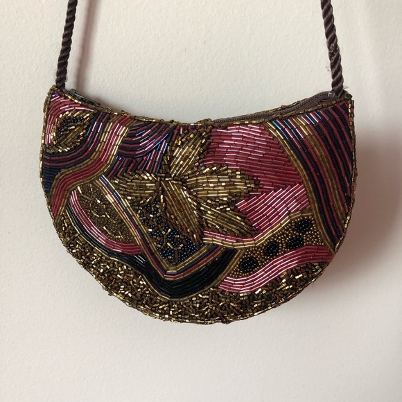 Gorgeous beaded crossbody purse - Picture 2 of 16